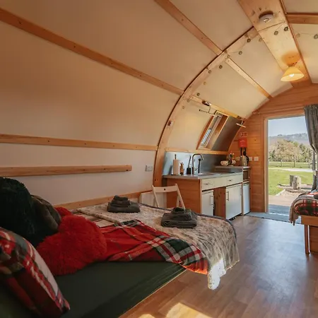 Water Hall Farm By Wigwam Holidays *