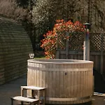 Nyaraló Water Hall Farm By Wigwam Holidays